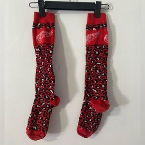 Detroit Red Wings Leopard Print Knee Socks